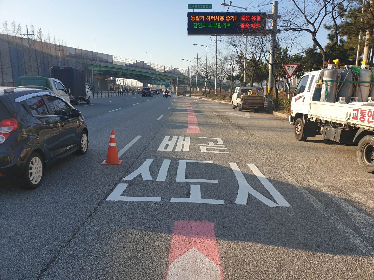 2049928719_DH7mRyUV_afb5b2df9c64fae5d68af94fdef9a47a41791696.jpg 이미지크게보기