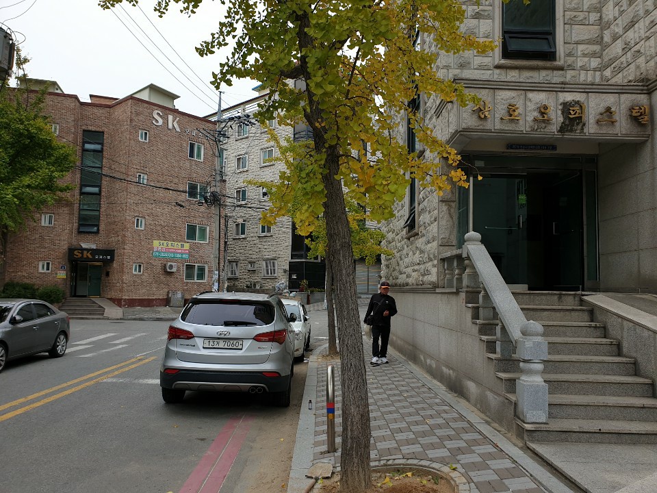 2049928719_L2v5JXUl_c8f596b0d11685bc0807e1c4ce140351b2ada149.jpg 이미지크게보기